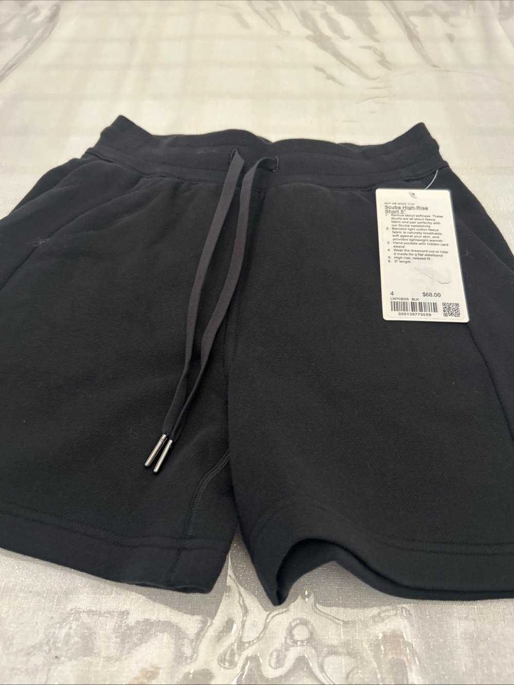 Lululemon size 4 Black Drawstring Athletic Shorts